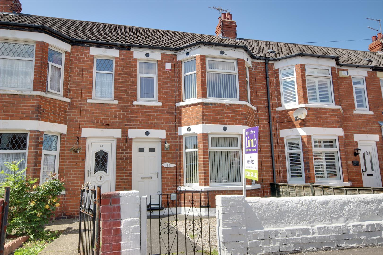 Matthew Limb Property for sale in West Hull